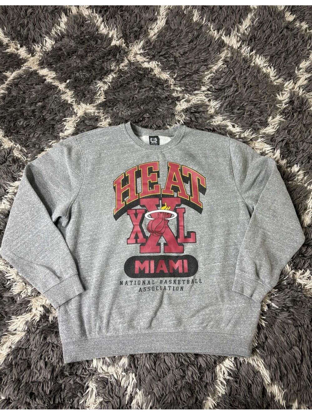 NBA Miami Heat Ultra Game Sweatshirt Mens XXL Gray Crewneck Big Logo Pullover